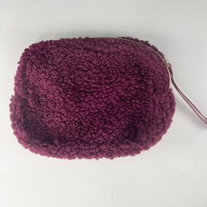 Ipsy Boucle Sherpa Teddy MakeUp Toiletry Travel Bag Maroon Burgundy New